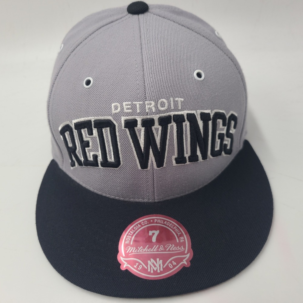 Detroit Red Wings Hat Fitted 7 Mitchell & Ness Gray Black NHL Vintage Hockey Men